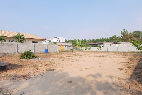 Terreno en Bang Lamung, Tailandia № 204893