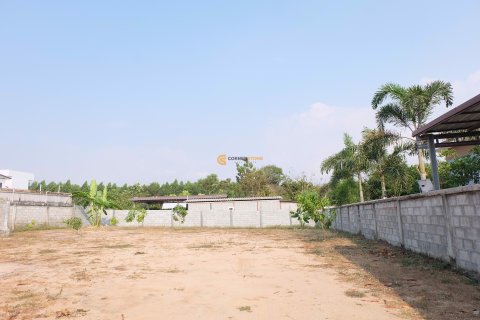 Terreno en Bang Lamung, Tailandia № 204893 - foto 2