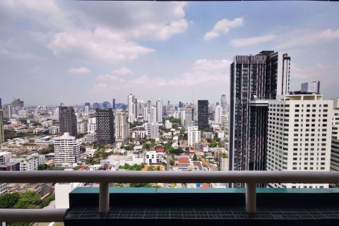 Condominio de 3 dormitorios en Watthana, Bangkok, Tailandia № 47883 - foto 12