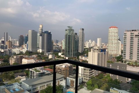 Dúplex de 2 dormitorios en Khlong Toei, Bangkok, Tailandia № 47878 - foto 11