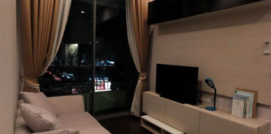 Condominio de 2 dormitorios en Ratchathewi, Bangkok, Tailandia № 47882