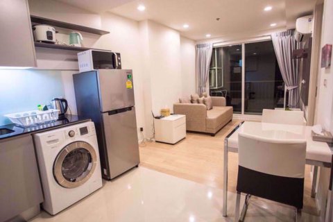 Condo à Watthana, Bangkok, Thaïlande, 1 chambre  № 57936