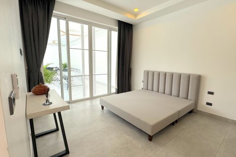 Casa de 4 dormitorios en Ko Samui, Tailandia № 130478 - foto 12