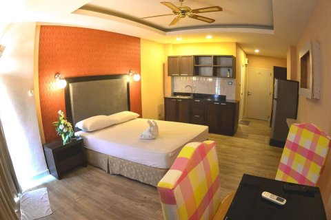 Estudio en el condominio en Jomtien Beach, Pattaya, Tailandia № 204355 - foto 2