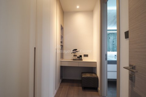 Casa de 4 dormitorios en Bang Lamung, Tailandia № 70347 - foto 10