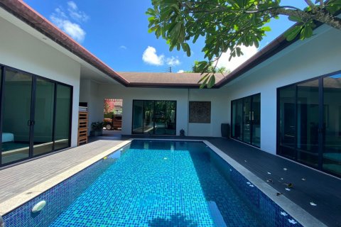 Casa de 3 dormitorios en Bang Tao, Tailandia № 3858