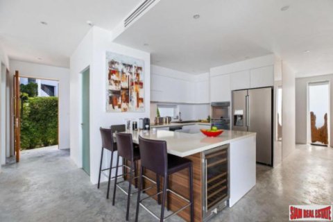 Villa in Ko Samui, Thailand 4 Schlafzimmer № 193775