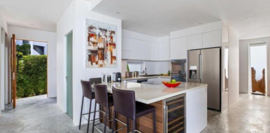 Villa in Ko Samui, Thailand 4 Schlafzimmer № 193775
