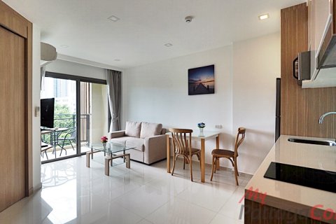 Condominio de 1 dormitorio en Pattaya, Tailandia № 205288 - foto 2