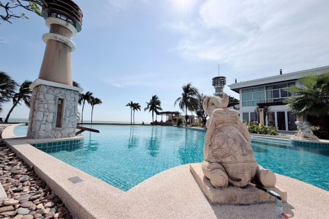 Condo in Hua Hin, Thailand, 2 bedrooms № 154197 - photo 16