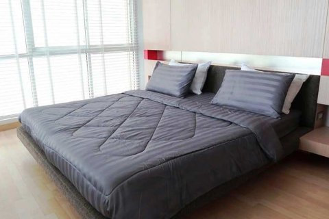 Condominio de 1 dormitorio en Bangkok, Tailandia № 66518 - foto 3