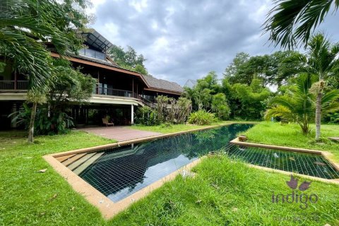 Villa in Chiang Mai, Thailand 4 bedrooms № 162670 - photo 19
