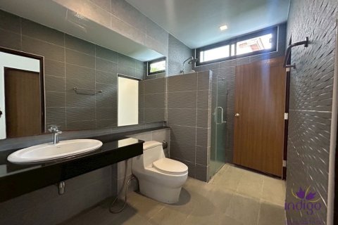 Chalet de 4 dormitorios en Chiang Mai, Tailandia № 162666 - foto 25