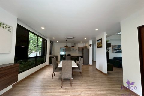 Chalet de 4 dormitorios en Chiang Mai, Tailandia № 162666 - foto 8