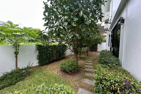 Chalet de 4 dormitorios en Chiang Mai, Tailandia № 162666 - foto 5