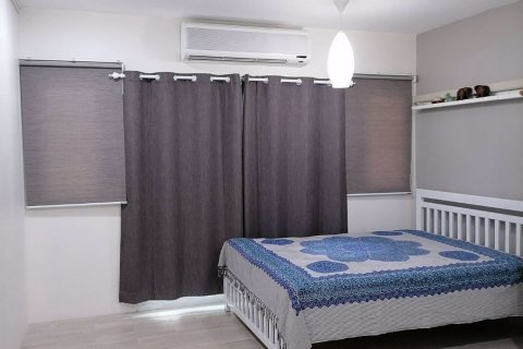 Casa de 3 dormitorios en Watthana, Bangkok, Tailandia № 47748 - foto 4