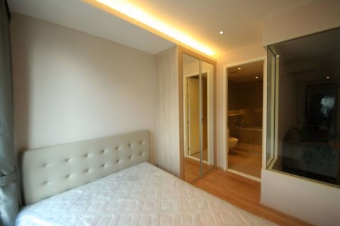 Condo in Watthana, Bangkok, Thailand, 1 bedroom  № 47746 - photo 3