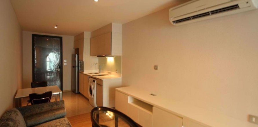 Condo in Watthana, Bangkok, Thailand, 1 bedroom  № 47746