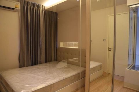 Condo in Watthana, Bangkok, Thailand, 1 bedroom  № 47746 - photo 4