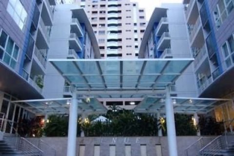 Condominio de 2 dormitorios en Watthana, Bangkok, Tailandia № 47749 - foto 19