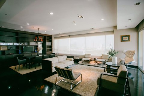 Penthouse in Khlong Toei, Bangkok, Thailand 3 bedrooms № 47750 - photo 28