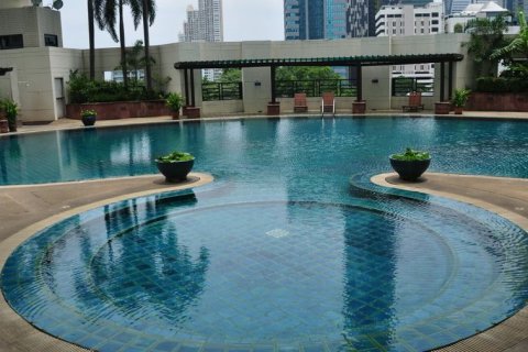Condominio de 2 dormitorios en Sathon, Bangkok, Tailandia № 143192 - foto 10