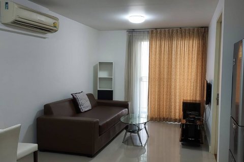 Condominio de 1 dormitorio en Bangkok, Tailandia № 143189 - foto 4