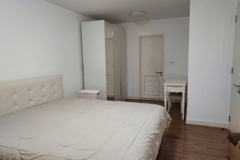 Condominio de 1 dormitorio en Bangkok, Tailandia № 143189 - foto 2