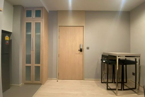 Eigentumswohnung in Bangkok, Thailand, 1 Schlafzimmer № 143190 - Foto 7