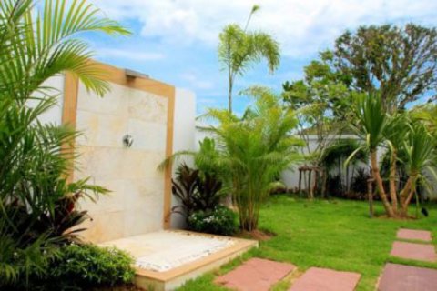 Chalet de 3 dormitorios en Hua Hin, Tailandia № 202842 - foto 5