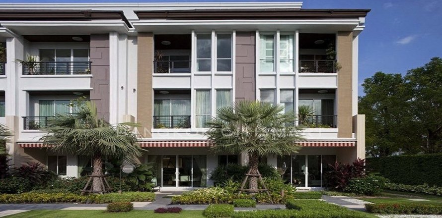 Off-plan Baan Klang Muang Sathorn - Taksin 2 ในกรุงเทพฯ, ประเทศไทย № 62598