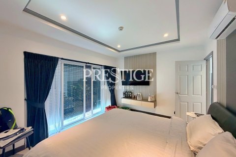Condominio de 1 dormitorio en Pattaya, Tailandia № 197862 - foto 10