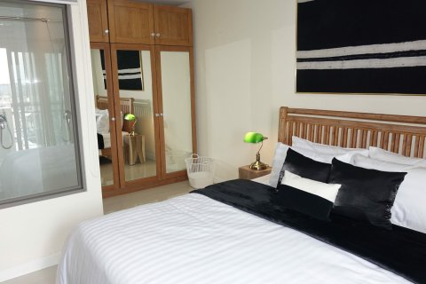 Condo in Chiang Mai, Thailand, 3 bedrooms № 169280 - photo 13