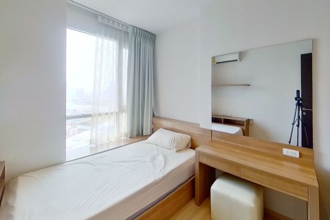 Condo à Sathon, Bangkok, Thaïlande, 2 chambres № 169278 - photo 4