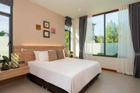 Chalet de 3 dormitorios en Hua Hin, Tailandia № 168385 - foto 21