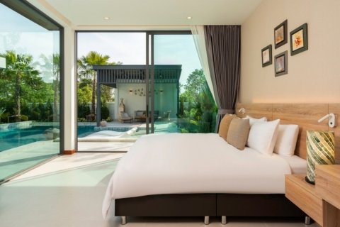Chalet de 3 dormitorios en Hua Hin, Tailandia № 168385 - foto 19
