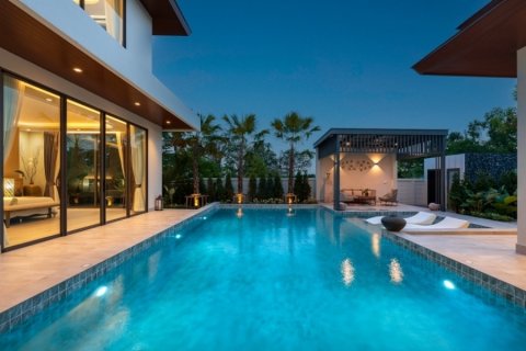 Chalet de 3 dormitorios en Hua Hin, Tailandia № 168385 - foto 3