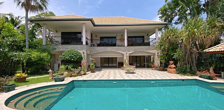 Chalet de 3 dormitorios en Hua Hin, Tailandia № 168352