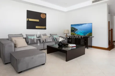 Casa de 4 dormitorios en Phuket, Tailandia № 209549 - foto 5