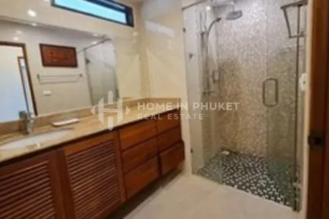 Condominio de 2 dormitorios en Phuket, Tailandia № 209548 - foto 4