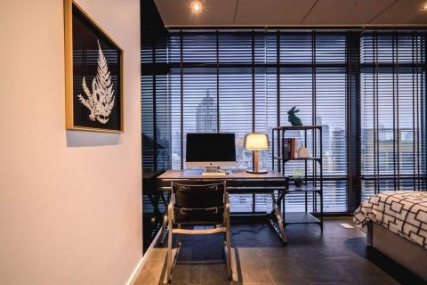 Condominio de 2 dormitorios en Bangkok, Tailandia № 180855 - foto 10