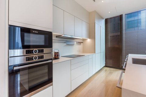 Condominio de 2 dormitorios en Bangkok, Tailandia № 180853 - foto 18