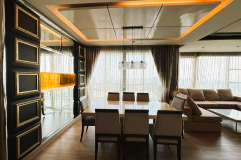 Condominio de 3 dormitorios en Bangkok, Tailandia № 180852 - foto 5