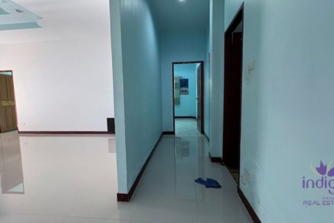Casa de 3 dormitorios en San Sai, Tailandia № 205571 - foto 11