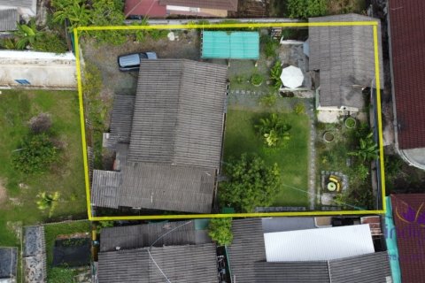 Terreno en San Sai, Tailandia № 205569