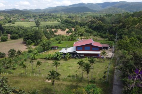 Terreno en San Sai, Tailandia № 205570 - foto 8