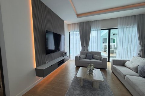 Chalet de 3 dormitorios en Hua Hin, Tailandia № 169813 - foto 25