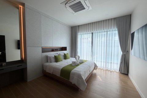 Chalet de 3 dormitorios en Hua Hin, Tailandia № 169812 - foto 8