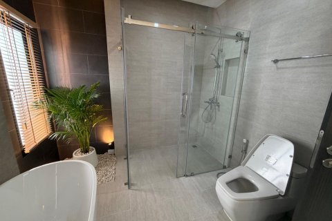 Chalet de 3 dormitorios en Hua Hin, Tailandia № 169814 - foto 10