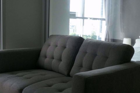 Condominio de 1 dormitorio en Huai Khwang, Bangkok, Tailandia № 62584